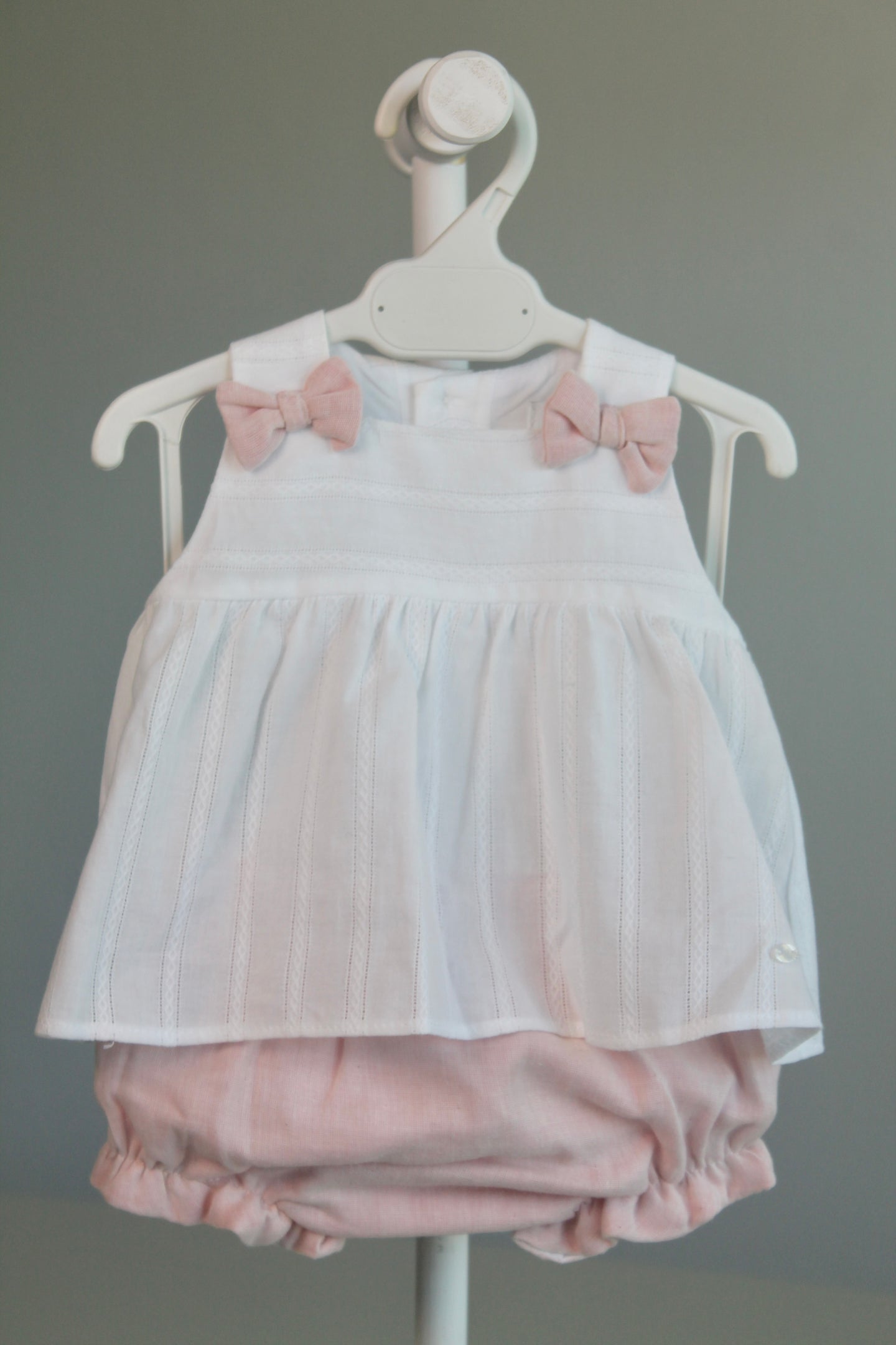 Camilia Baby Set